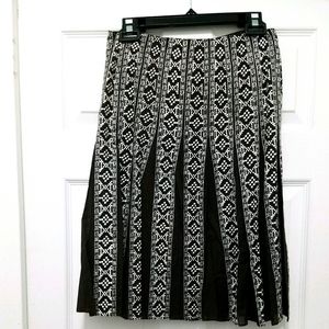 Ann Taylor embroidered skirt